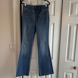SPANX Pull On Flare Jeans